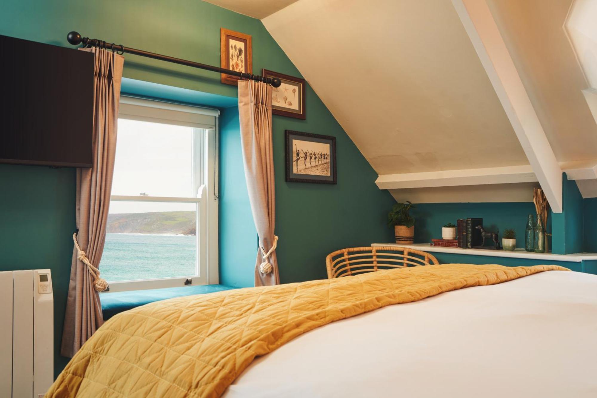 The Old Success Inn Sennen Cove Bagian luar foto